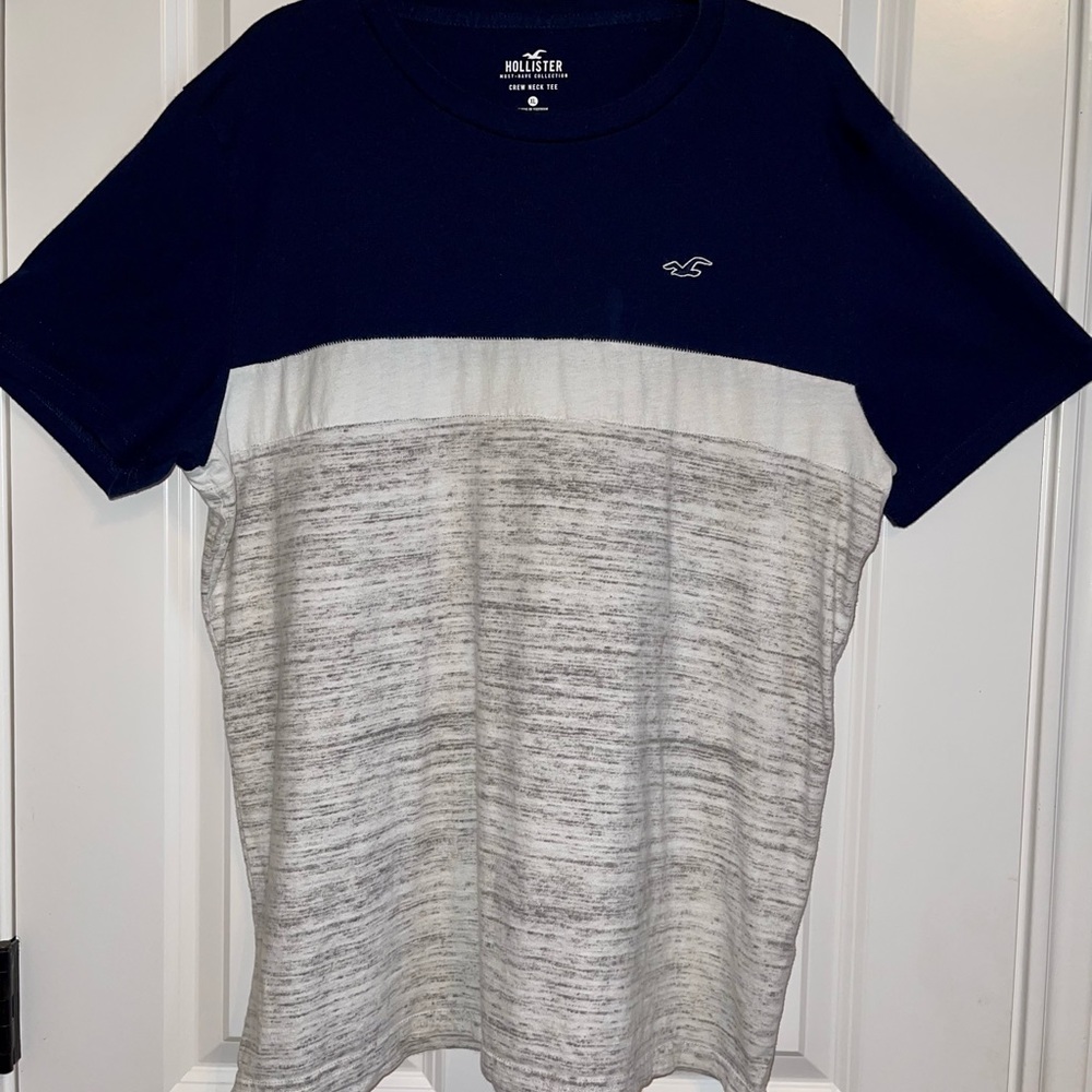 Hollister crew neck Tshirt